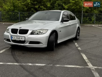 Авто BMW 3 Series 2005 № 7684439