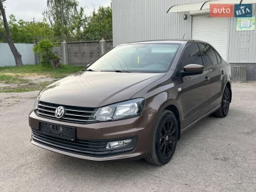 Авто Volkswagen Polo 2017 № 7684456