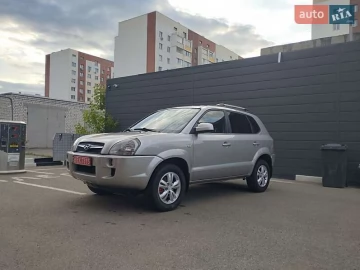 Авто Hyundai Tucson 2010 № 7684460