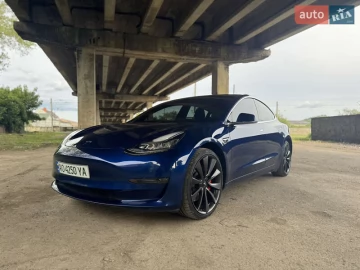 Авто Tesla Model 3 2020 № 7684543