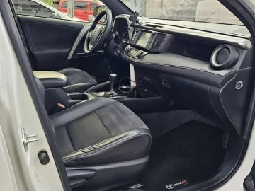 Авто Toyota Rav4 2018 № 7684564