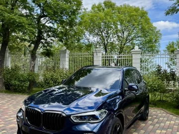 Авто BMW X5 2021 № 7684587