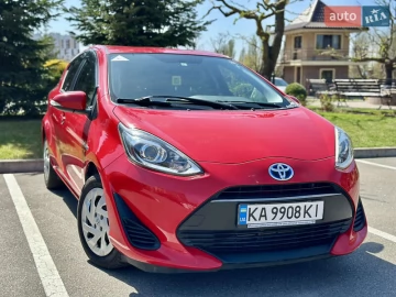 Авто Toyota Aqua 2017 № 7684728