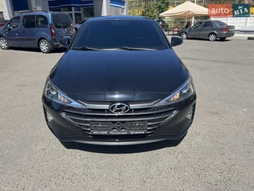 Авто Hyundai Elantra 2019 № 7684744