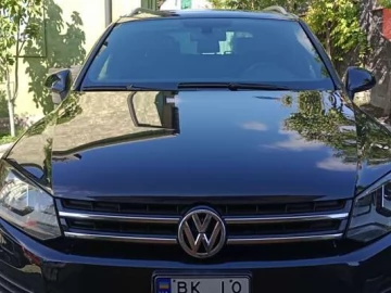 Авто Volkswagen Touareg 2014 № 7684793
