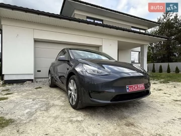 Авто Tesla Model Y 2023 № 7684797