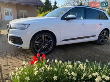 Авто Audi Q7 2016 № 7685069