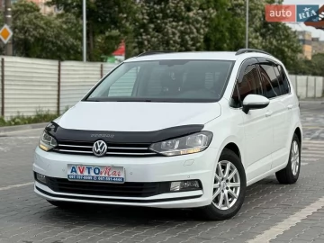 Авто Volkswagen Touran 2017 № 7685126