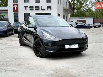 Авто Tesla Model Y 2024 № 7685135