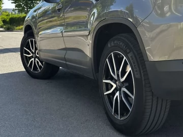 Авто Volkswagen Tiguan 2008 № 7685281