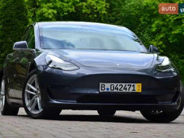 Авто Tesla Model 3 2020 № 7685304