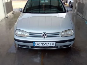 Авто Volkswagen Golf 1999 № 7685348