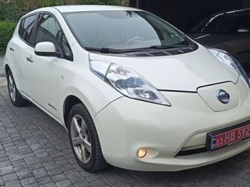 Авто Nissan Leaf 2013 № 7685397