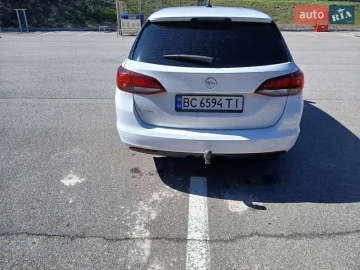 Авто Opel Astra 2018 № 7685422