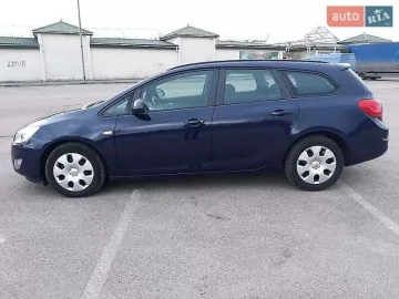Авто Opel Astra 2012 № 7685548