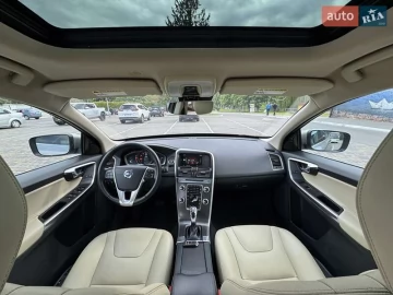 Авто Volvo Xc60 2016 № 7685616