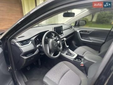 Авто Toyota Rav4 2020 № 7685638
