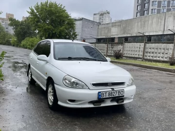 Авто KIA Rio 2002 № 7685663