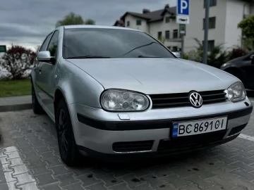 Авто Volkswagen Golf 2001 № 7685673