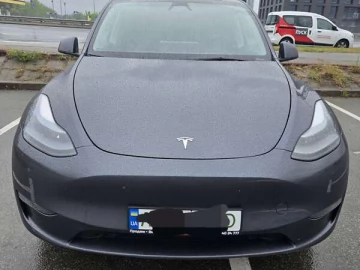 Авто Tesla Model Y 2023 № 7685812
