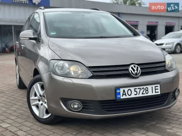 Авто Volkswagen Golf Plus 2009 № 7685895