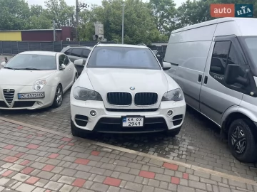 Авто BMW X5 2011 № 7685917