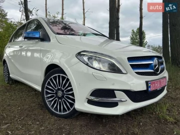 Авто Mercedes B-Class 2016 № 7685924
