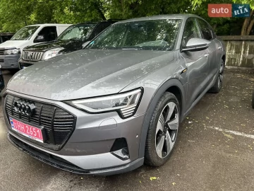 Авто Audi E-Tron 2022 № 7686025