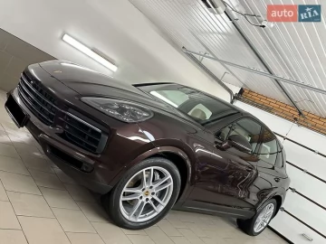 Авто Porsche Cayenne 2020 № 7686034