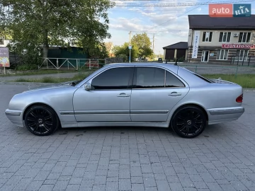 Авто Mercedes E-Class 2000 № 7686084