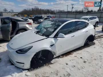 Авто Tesla Model Y 2021 № 7686465
