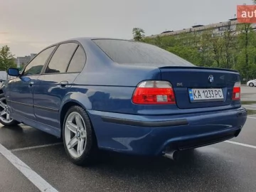 Авто BMW 5 Series 2002 № 7686635