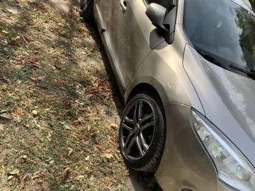 Авто Renault Megane 2010 № 7686944