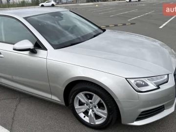 Авто Audi A4 2017 № 7687016