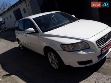 Авто Volvo S40 2010 № 7687186