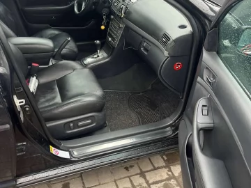 Авто Toyota Avensis 2003 № 7687226