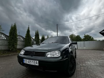 Авто Volkswagen Golf 1999 № 7687329