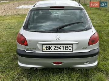 Авто Peugeot 206 2008 № 7687410