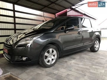 Авто Peugeot 5008 2010 № 7687426