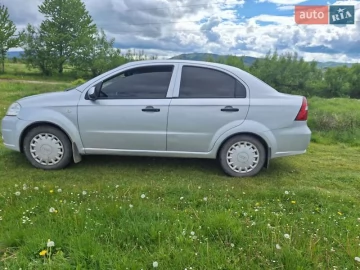 Авто Chevrolet Aveo 2007 № 7687523