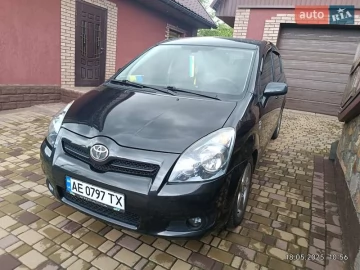 Авто Toyota Corolla Verso 2007 № 7687579