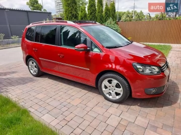 Авто Volkswagen Touran 2013 № 7687604