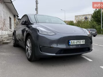 Авто Tesla Model Y 2023 № 7687646