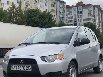 Авто Mitsubishi Colt 2010 № 7687714