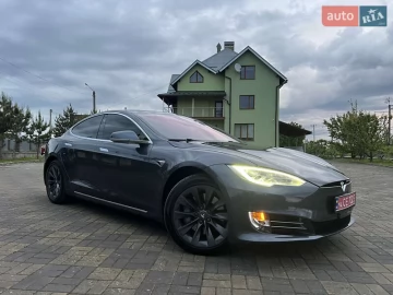 Авто Tesla Model S 2018 № 7687818