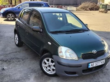 Авто Toyota Yaris 2005 № 7687856