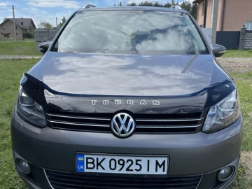 Авто Volkswagen Touran 2010 № 7687930