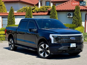 Авто Ford F-150 2022 № 7688022