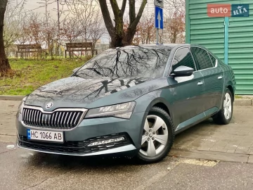 Авто Skoda Superb 2019 № 7688183