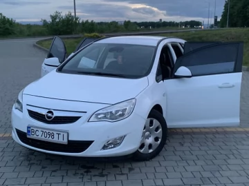 Авто Opel Astra 2012 № 7688308